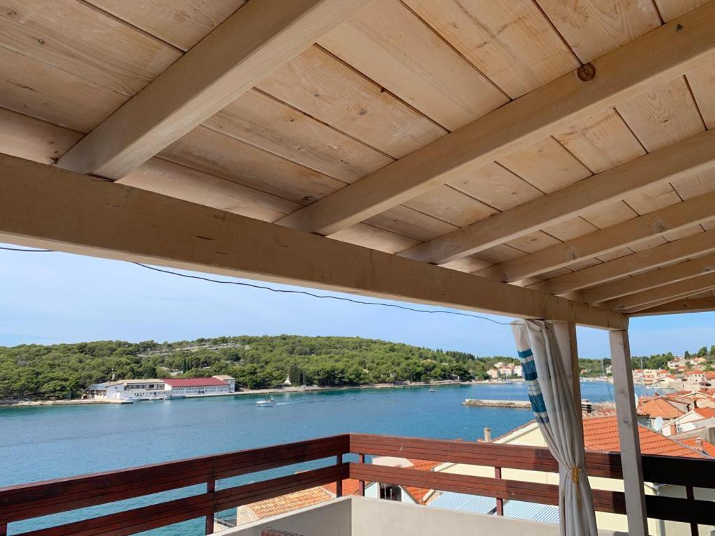 Penthouse Prvic Luka Apartamento Exterior foto